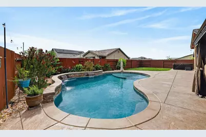 1391 Rio Grande Drive, Plumas Lake, CA 95961 - Photo 3