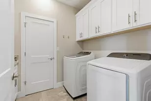 1152 Wadsworth Dr, Roseville, CA 95747 - Photo 43