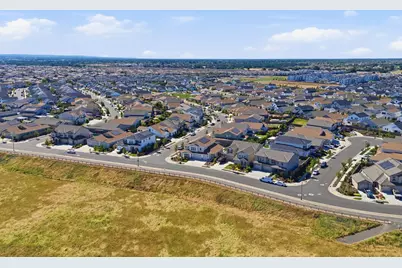 1152 Wadsworth Drive, Roseville, CA 95747 - Photo 79