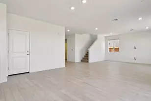 1485 McIntyre St, Galt, CA 95632 - Photo 5