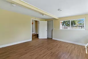 312 W Main St, Turlock, CA 95380 - Photo 31