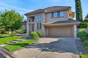 982 S Beach Dr, Sacramento, CA 95831 - Photo 9