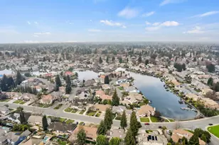 982 S Beach Dr, Sacramento, CA 95831 - Photo 59