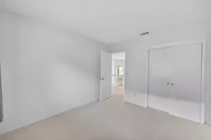 982 S Beach Dr, Sacramento, CA 95831 - Photo 41
