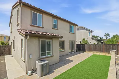 7809 Finnhorse Way, Sacramento, CA 95828 - Photo 19