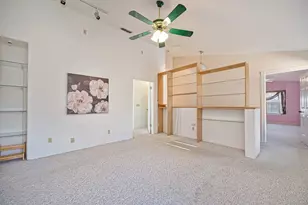 9168 Starina Way, Sacramento, CA 95826 - Photo 33