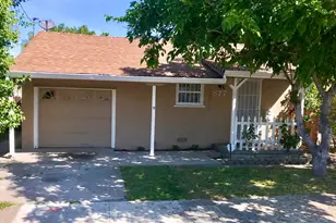 877 Eleanor Ave, Sacramento, CA 95815 - Photo 1