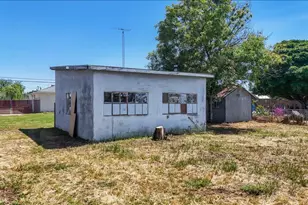 515 Locust Ave, Manteca, CA 95337 - Photo 45