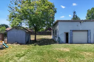 515 Locust Ave, Manteca, CA 95337 - Photo 41