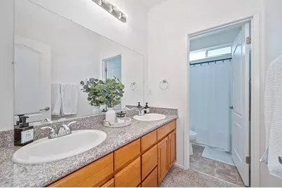 4640 Seanpatrick Drive, Sacramento, CA 95838 - Photo 25
