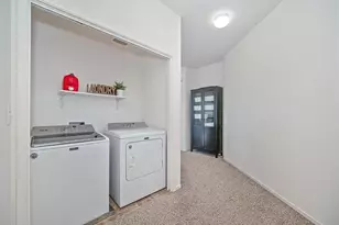 4640 Seanpatrick Dr, Sacramento, CA 95838 - Photo 23