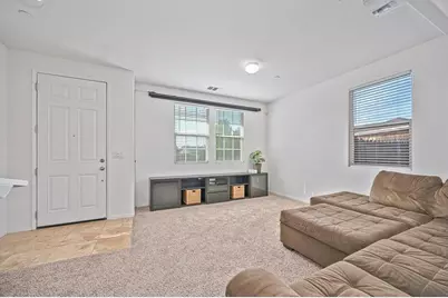 4640 Seanpatrick Drive, Sacramento, CA 95838 - Photo 13