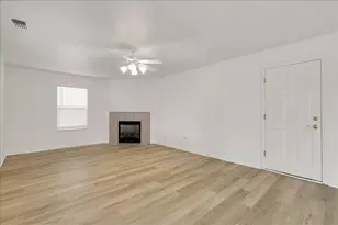 1119 John Wayne Dr, Yuba City, CA 95991 - Photo 15