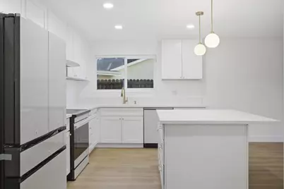 12 Seine Court, Sacramento, CA 95826 - Photo 11