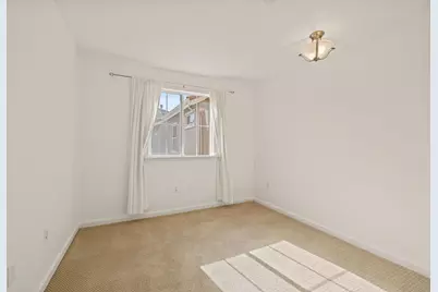 1608 Esplanade Cir, Folsom, CA 95630 - Photo 17
