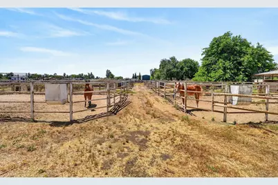 24390 N Jack Tone Road, Acampo, CA 95220 - Photo 13
