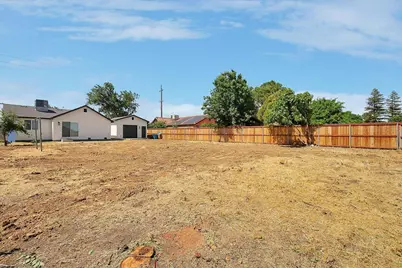 4593 Arboga Road, Olivehurst, CA 95961 - Photo 33