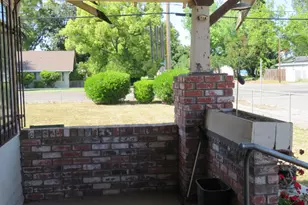 454 N 3rd Ave, Oakdale, CA 95361 - Photo 9