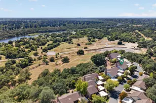 8728 Bluff Ln, Fair Oaks, CA 95628 - Photo 17