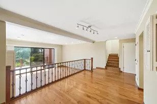 8728 Bluff Ln, Fair Oaks, CA 95628 - Photo 5