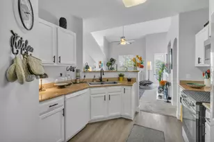 5582 Tares Cir, Elk Grove, CA 95757 - Photo 11
