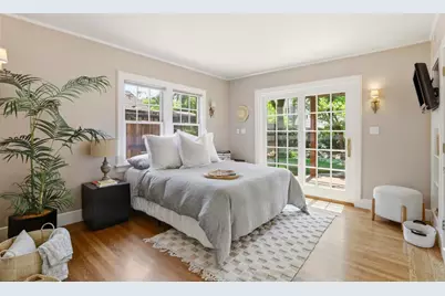 2700 Castro Way, Sacramento, CA 95818 - Photo 19