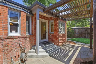 2700 Castro Way, Sacramento, CA 95818 - Photo 35