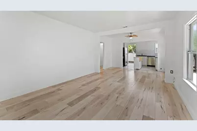 4220 33rd Street, Sacramento, CA 95820 - Photo 7