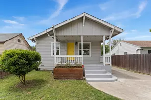 4220 33rd St, Sacramento, CA 95820 - Photo 1