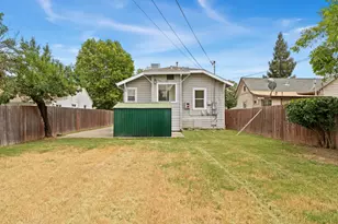 4220 33rd St, Sacramento, CA 95820 - Photo 23