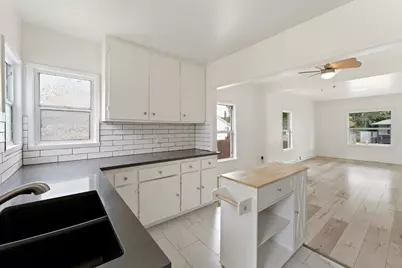 4220 33rd Street, Sacramento, CA 95820 - Photo 11