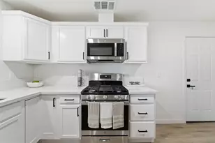 696 Pedersen Rd, Oakdale, CA 95361 - Photo 7