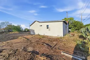 696 Pedersen Rd, Oakdale, CA 95361 - Photo 15