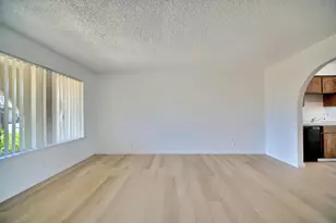 4002 E Dakota Ave, Fresno, CA 93726 - Photo 21