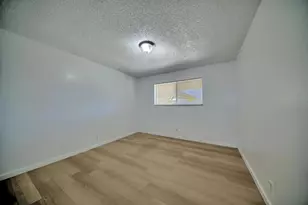 4002 E Dakota Ave, Fresno, CA 93726 - Photo 33