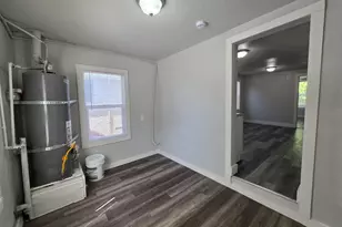 1810 E Flora St, Stockton, CA 95205 - Photo 15