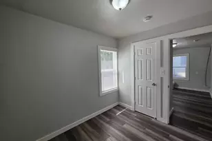 1810 E Flora St, Stockton, CA 95205 - Photo 17