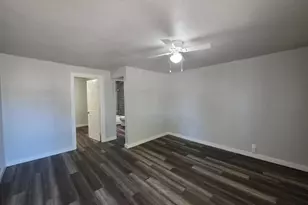 1810 E Flora St, Stockton, CA 95205 - Photo 5