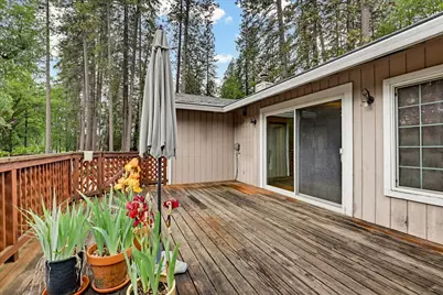 16005 Langley Place, Grass Valley, CA 95949 - Photo 17