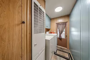 E Yosemite Ave, Manteca, CA 95336 - Photo 23