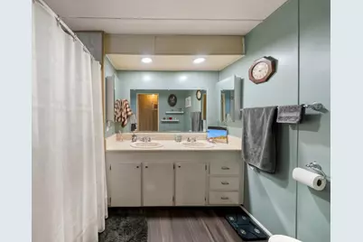 E Yosemite Avenue #167, Manteca, CA 95336 - Photo 15