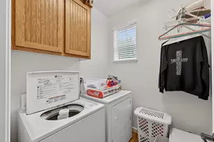 130 Soaring Hawk Ln, Sacramento, CA 95833 - Photo 29