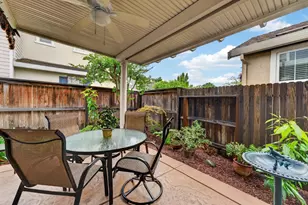 130 Soaring Hawk Ln, Sacramento, CA 95833 - Photo 11