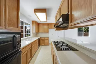 5206 Sirbuck Way, Carmichael, CA 95608 - Photo 19