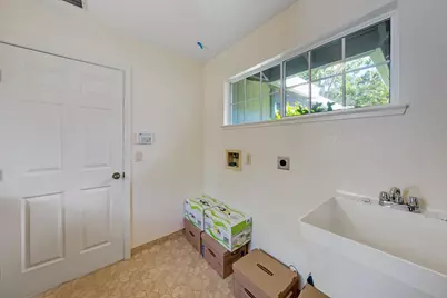5206 Sirbuck Way, Carmichael, CA 95608 - Photo 51