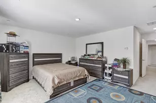 8150 Kramer Rnch Ln, Elk Grove, CA 95758 - Photo 17