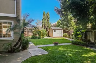 244 Laurelwood Cir, Manteca, CA 95336 - Photo 39