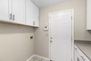 244 Laurelwood Cir, Manteca, CA 95336 - Photo 25