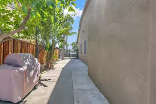 1929 Sparrowhawk St, Manteca, CA 95337 - Photo 29