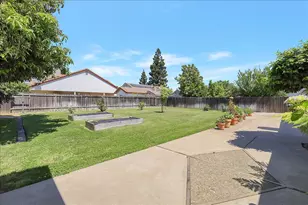 1431 Eden Way, Yuba City, CA 95993 - Photo 33